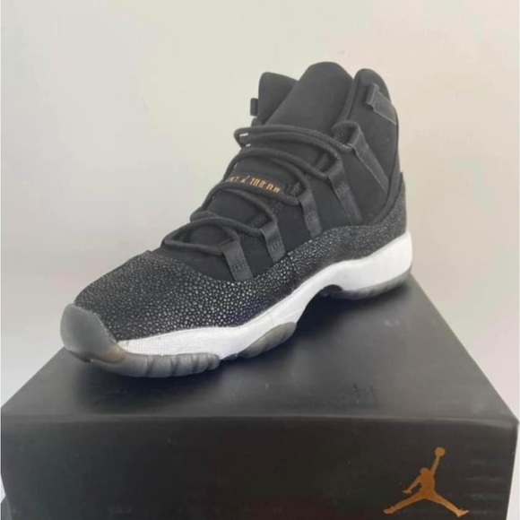 Retro 11’s kids brand new - Picture 3 of 3